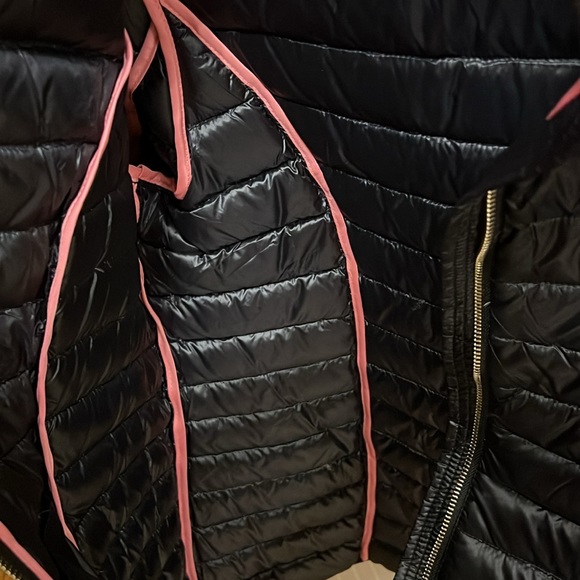 Kate Spade black puffer jacket - Picture 5 of 6